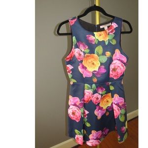 Forever 21 floral dress! 💕